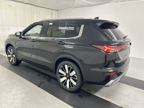 New 2026 Mitsubishi Outlander SEL AWD/4WD image 7