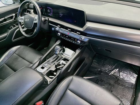 Used 2025 Kia Telluride S AWD/4WD image 12