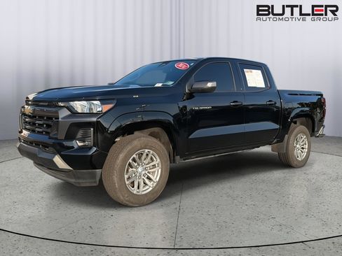 Used 2024 Chevrolet Colorado LT w/ LT Convenience Package RWD image 1