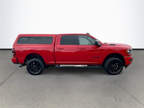 Used 2023 RAM 2500 Big Horn w/ Night Edition AWD/4WD image 8