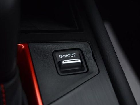 New 2025 Nissan Kicks SR image 21