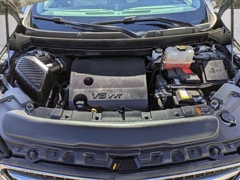 Used 2020 Buick Enclave Essence w/ Sound and Sites Package image 24