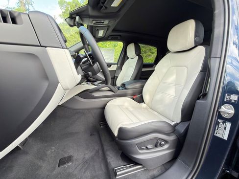 New 2026 Porsche Cayenne S AWD/4WD image 5