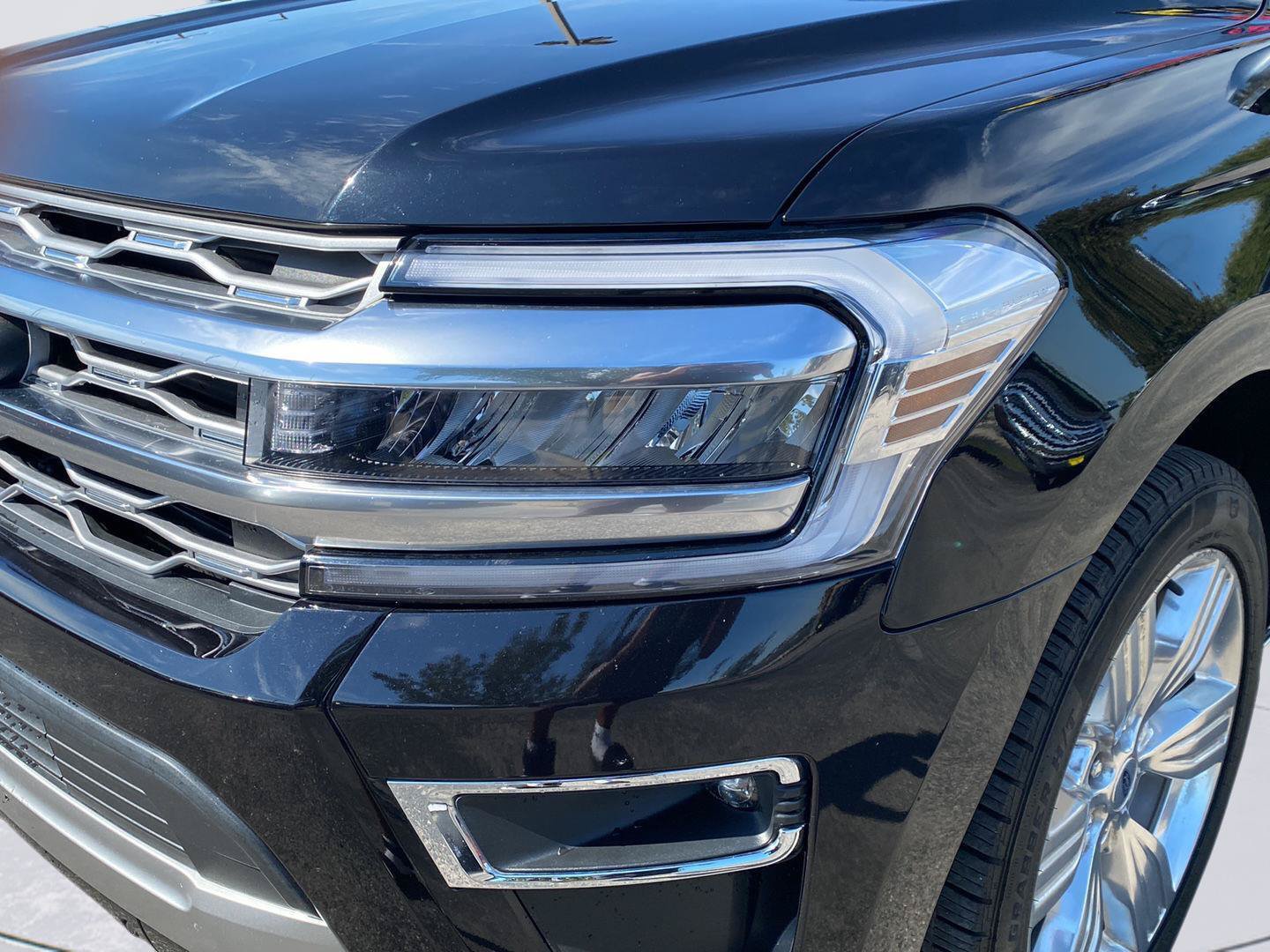 Used 2022 Ford Expedition Platinum RWD image 17