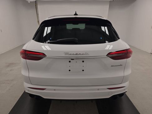 Used 2023 Maserati Grecale Modena AWD/4WD image 4