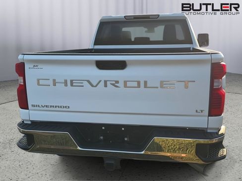 Used 2025 Chevrolet Silverado 2500 LT w/ Convenience Package AWD/4WD image 9