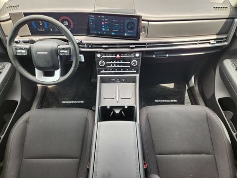 Used 2025 Hyundai Santa Fe SE FWD image 57