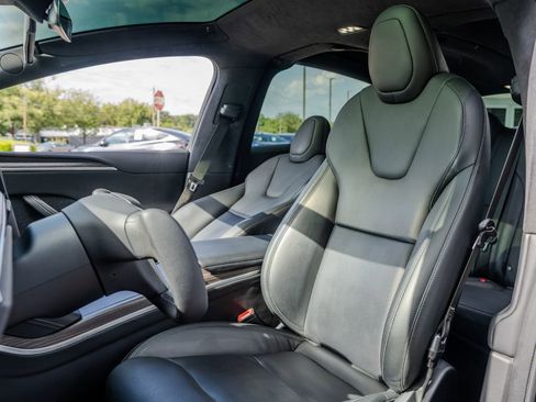 Used 2022 Tesla Model X AWD/4WD image 16