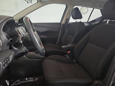 Certified 2023 Nissan Kicks S FWD image 14