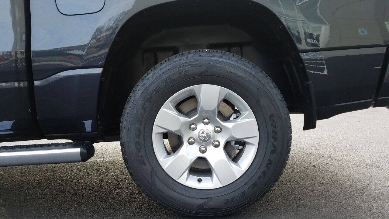 Certified 2021 RAM 1500 Big Horn AWD/4WD image 9