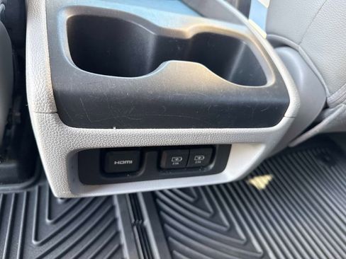Used 2020 Honda Odyssey EX-L image 16