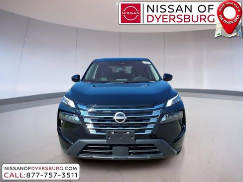 Used 2025 Nissan Rogue SV FWD image 8