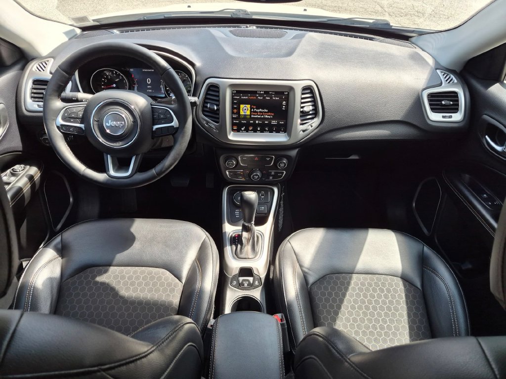 Used 2018 Jeep Compass Latitude w/ Popular Equipment Group AWD/4WD image 20