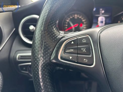 Used 2018 Mercedes-Benz C 300 4MATIC Sedan image 21
