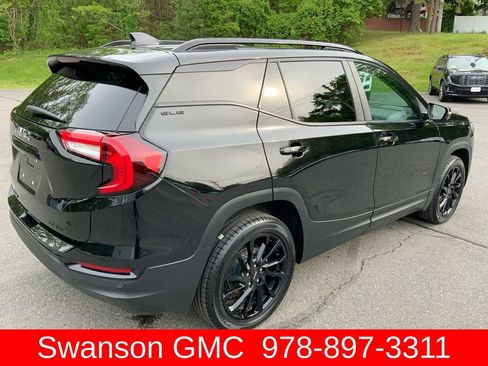 Certified 2023 GMC Terrain SLE w/ Driver Convenience Package AWD/4WD image 39