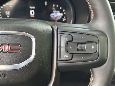 Used 2024 GMC Yukon AT4 w/ AT4 Premium Plus Package AWD/4WD image 33