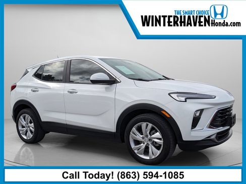 Used 2025 Buick Encore GX Preferred FWD image 1