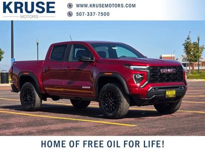 New 2026 GMC Canyon Elevation w/ Convenience Package