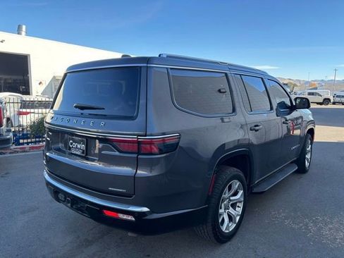 Used 2022 Jeep Wagoneer Series II image 7