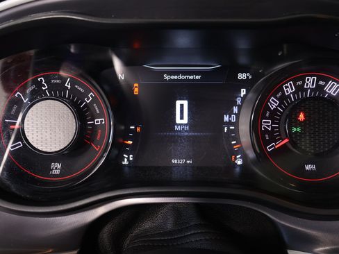 Used 2019 Dodge Challenger GT w/ Blacktop Package AWD/4WD image 4