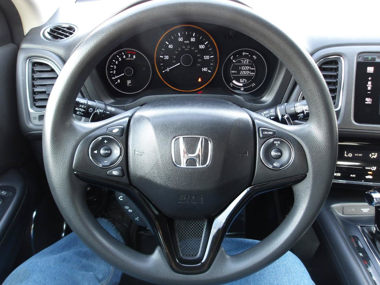 Used 2017 Honda HR-V EX image 15
