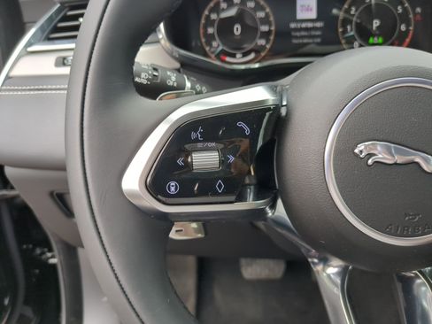 New 2026 Jaguar F-PACE R-Dynamic S image 26