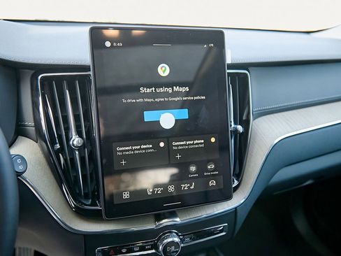 New 2026 Volvo XC60 B5 Ultra w/ Climate Package image 17