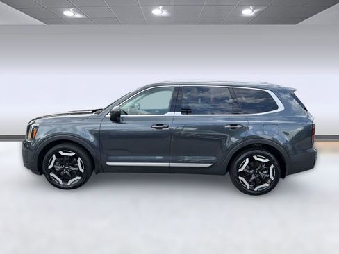 Used 2024 Kia Telluride EX AWD/4WD image 2