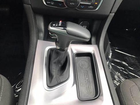 Used 2019 Dodge Charger SXT AWD/4WD image 30