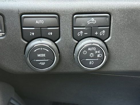 Used 2025 Chevrolet Silverado 1500 RST w/ Convenience Package II image 26