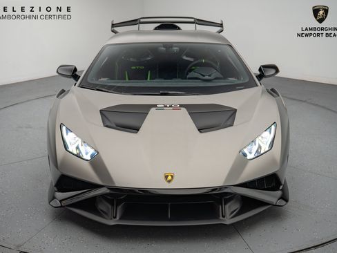 Used 2023 Lamborghini Huracan STO RWD image 10