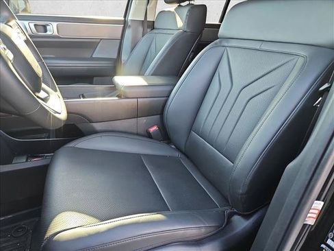 Used 2024 Hyundai Santa Fe SEL FWD image 12