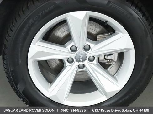 Used 2020 Audi Q7 2.0T Premium Plus AWD/4WD image 41