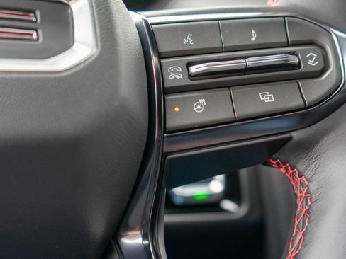 New 2026 GMC Yukon AT4 Ultimate AWD/4WD image 24