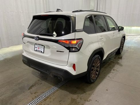 Used 2025 Subaru Forester Sport image 4