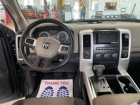 Used 2011 RAM 1500 Big Horn AWD/4WD image 9