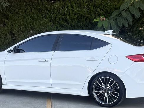 Used 2018 Hyundai Elantra Sport w/ Cargo Package FWD image 6