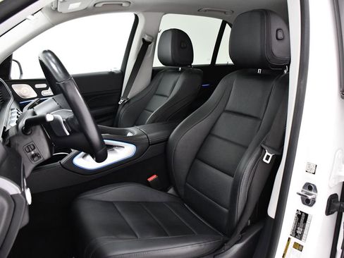 Used 2024 Mercedes-Benz GLE 450e 4MATIC image 19