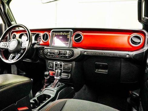 Used 2021 Jeep Wrangler Unlimited Rubicon AWD/4WD image 19
