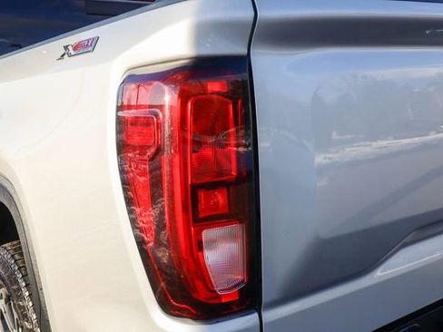 Used 2019 GMC Sierra 1500 SLE w/ SLE Convenience Package image 23