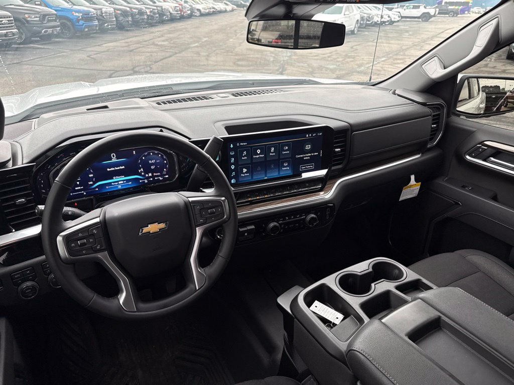 Used 2026 Chevrolet Silverado 1500 LT AWD/4WD image 12