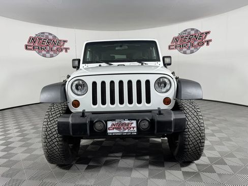 Used 2011 Jeep Wrangler Rubicon w/ Dual Top Group image 2