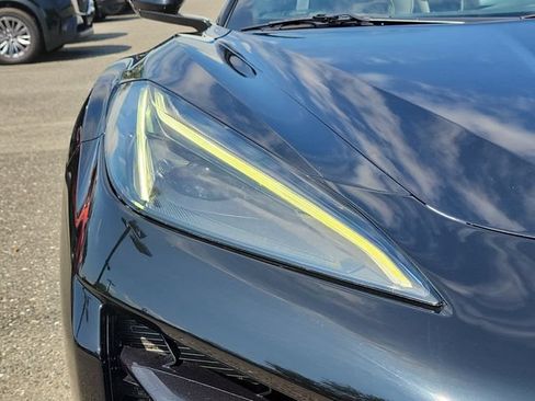 Used 2023 Chevrolet Corvette Z06 RWD image 10