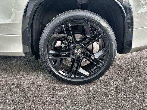 New 2026 Volkswagen Tiguan SE R-Line image 34