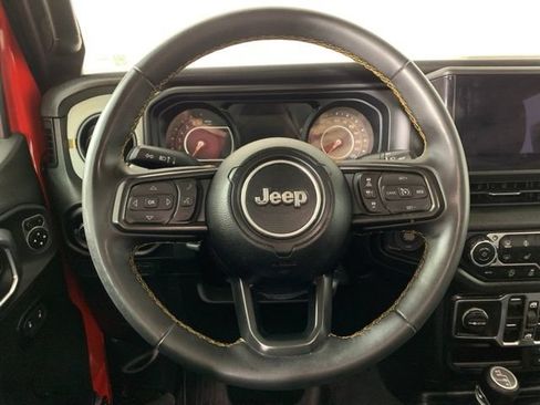 Used 2024 Jeep Gladiator Sport AWD/4WD image 27