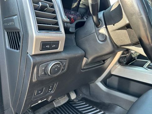Used 2021 Ford F250 Platinum image 18