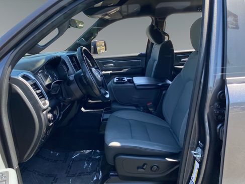 Used 2022 RAM 1500 Big Horn RWD image 9