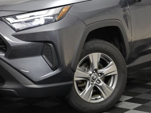 Used 2024 Toyota RAV4 XLE FWD image 3