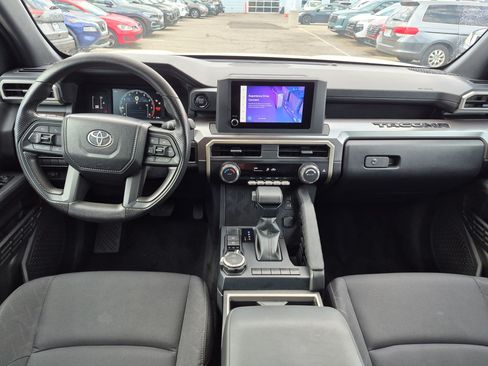 Used 2024 Toyota Tacoma SR5 AWD/4WD image 27