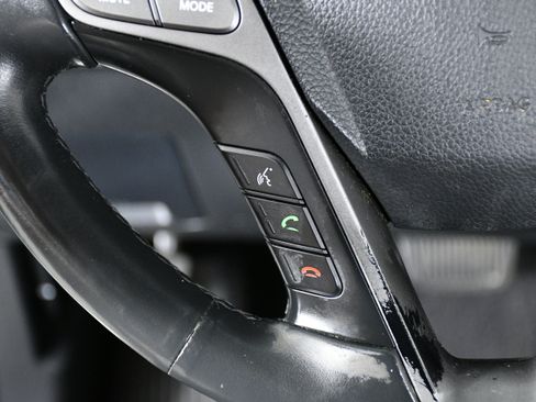 Used 2019 Hyundai Santa Fe XL image 15